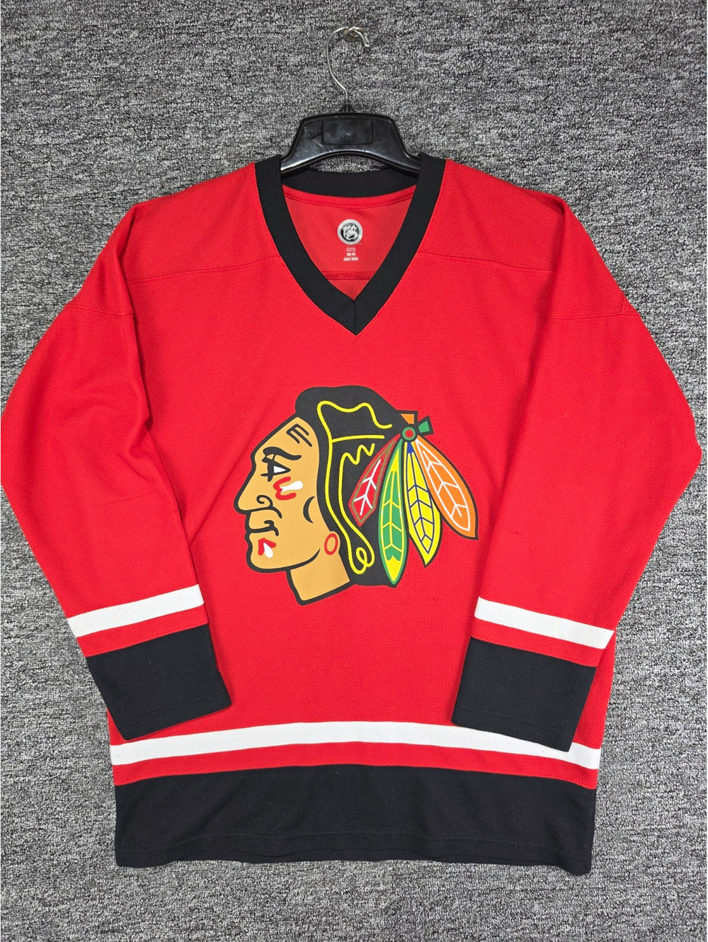 Chicago Blackhawks Jonathan Toews #19 NHL Hockey Jersey Red Black White M